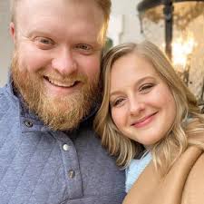 Samantha Rezab and Jacob Isom's Wedding Registry