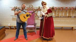 Limburgse Sinterklaas Helemaal In Z N Sintsas Veel Meer Huisbezoekjes Dit Jaar