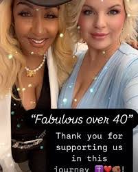 Karen Everett's Instagram, Twitter & Facebook