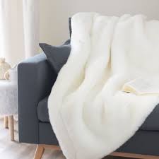 Witte Plaid Van Imitatiebont 150x180 Snowdown Maisons Du Monde