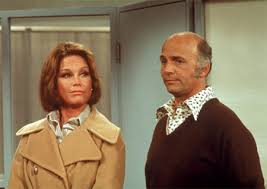 Gavin macleod, the actor who achieved fame as sardonic tv news writer murray slaughter on the mary tyler moore show and cheerful captain stubing on the he also wrote that losing his hair at an early age made it hard for him to find work as an actor. Acrkwher8qvjvm