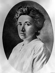 Rosa Luxemburg: Pejuang dan Pemikir Kiri Yang Kontroversial