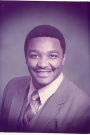 Dexter Lee's Instagram, Twitter & Facebook