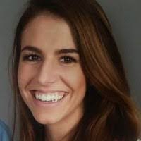 Jess Lesser's Instagram, Twitter & Facebook