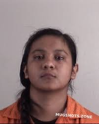 Griselda Bretado's Instagram, Twitter & Facebook