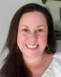 Kara Riedl's Instagram, Twitter & Facebook