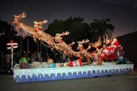 Choose from our floral sheeting, parade float fringe, parade float festooning or our parade float plastic rolls in vivid vinyl or metallic colors. Parades Merry Christmas