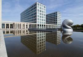 Kontaktieren sie uns gerne zu allen fragen zu versicherungen, vorsorge und absicherung ihres betriebes. Barmenia Wuppertal Foto Bild World Spezial Architektur Bilder Auf Fotocommunity