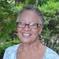 Edith Harmon's Instagram, Twitter & Facebook