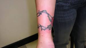 Although the barbed wire is considered a tattoo for men, women do choose to get this design. Barb Wire Tattoo Ideas 26 Addicted Collections Design Press