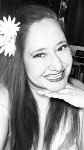 Jeanette Bishop's Instagram, Twitter & Facebook