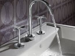 Beli kran air wastafel aer sag w2 (panas dingin) dengan harga rp 0 dari pt anugrah ekstravisi raya di surabaya , jawa timur beli kran wastafel hanya di indotrading.com jual beli online dan direktori supplier b2b indotrading Tips Memilih Kran Air Panas Dingin Untuk Kamar Mandi Isi Bangunan