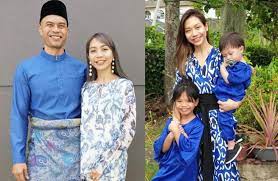 Beliau merupakan ahli dewan undangan negeri (adun) wakaf mempelam, terengganu bertanding di atas tiket pas. Hunny Madu Sudah Bercerai Saya Tak Mahu Umur 60 Tahun Hidup Dalam Perkahwinan Tak Bahagia Hiburan Mstar