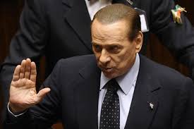 Italie. Rome adopte l'austérité, Silvio Berlusconi prend la sortie