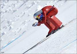 Jet ski gas tank sizes range from 5 to 20 gallons, depending on the model. How Much Does A Ski Lift Pass Cost