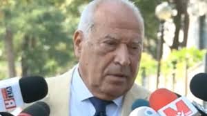 + add or change photo on imdbpro ». Dan Voiculescu A Fost Condamnat La 10 Ani De Inchisoare Decizie Definitiva Mobile