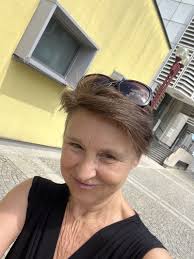 ICH WILL KEINE „in/:in/In o.ä. MEHR SEIN!!!!! Diese Genderei treibt meinen  Blutdruck in die Höhe🤯 Mitgliederinnen, Gäst:innen… über bin ich nur noch  eine „in“ und damit voll „in“? Meine ganz…