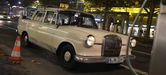 Mercedes Benz 190d W110 Das Alteste Mercedes Taxi Berlins Classic Mercedes Benz Taxi Berlin Und Benz