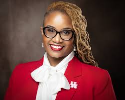 FSUCSW alumni Dr. Yarneccia D. Dyson (MSW '03) has been named the next dean  of the University of Houston Graduate College of Social Work  (@uh_socialwork). With previous roles in higher education leadership,