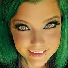 Ashley Rye's Instagram, Twitter & Facebook