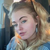 Tabitha Dunn's Instagram, Twitter & Facebook