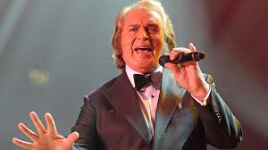 Engelbert humperdinck 28th february 2019 bruce mason centre, auckland, new zealand. Grossbritannien Engelbert Humperdinck Teilnehmer