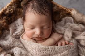 Newborn Photography by Sydney's Award Winning Howe Studios