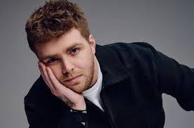 Celebrity Sighting at Disneyland Toy Story Mania Ride