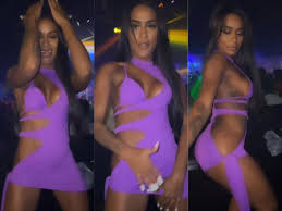 Rebecca rebate críticas ao dançar funk com vestido decotado e sem calcinha