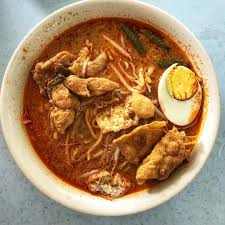 The mee rebus to try out here would be the mee rebus sotong. Top 10 Curry Mee In Klang Valley You Must Try Journey