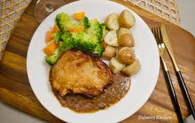 Coat the chicken with flours and drench off excess before frying in hot oil until golden and crispy. Chicken Chop With Black Pepper Sauce Dubeers Kitchen