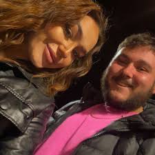 Any houses to rent in Wrexham I'm looking for my brother and his family.