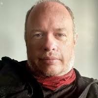 900+ perfiles de «Alex Robert»