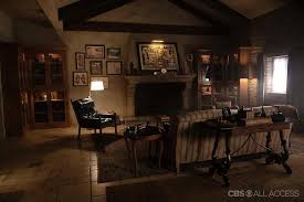 Photos The 73 Coolest Virtual Backgrounds To Use In Zoom Meetings Page 49 Techrepublic In 2020 Tv Decor Star Trek Picard