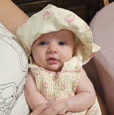 easy cheesy pasta! easy 3 cheese pasta, all in one pan.