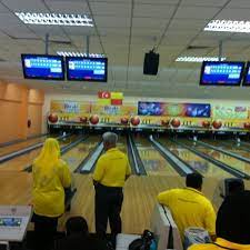 A floor below is a foodcourt and many restaurants. Aeon Mall Shah Alam Bowling Price Soalan Mudah H
