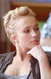 Melissa Atwell (melissafay90)