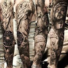 It's large and huge part which divided into two parts one if full sleeve and other is a half sleeve. Mesmerizing And Alluring Full Sleeve Tattoo Tattoo Ideas Now
