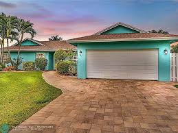 11241 NW 26th St, Plantation, FL 33323