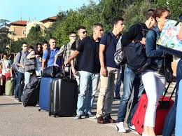 La academia general militar fue creada durante el reinado de alfonso xii en 1882, por decreto de 20 de febrero. Ejercito De Tierra