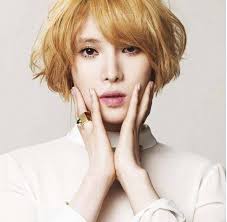 Singer Gummy Joins The Guest Lineup For Final Battle Of Unpretty Rapstar Allkpop Singer Gummy Singer Korean Music