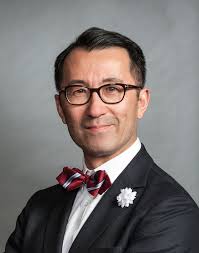 Ernest Lam's Instagram, Twitter & Facebook