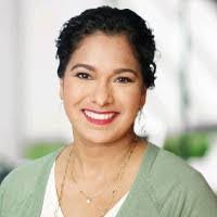 Esther Casas's Instagram, Twitter & Facebook