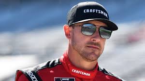 Saturday Kansas Xfinity race: Start time, lineup, TV info