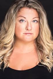 Chelsea Larkin's Instagram, Twitter & Facebook