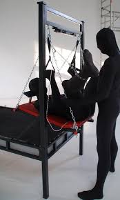 Watch bettie bondage videos at our mega porn collection. Fetischmanufaktur De Bondage Bett