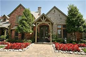 Un ballon bleu, un e balle bleu e ). Million Monday French Tudor Home Tucked Away In Tour 18 Cul De Sac I Am Jay Marks