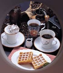 Bonjour Bonne Journee Avec Du Soleil Bon Cafe Bon Cafe Du Matin Cafe Petit Dejeuner