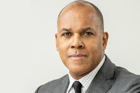 Earl Chapman's Instagram, Twitter & Facebook