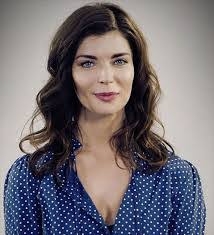 Kerri Sherman's Instagram, Twitter & Facebook